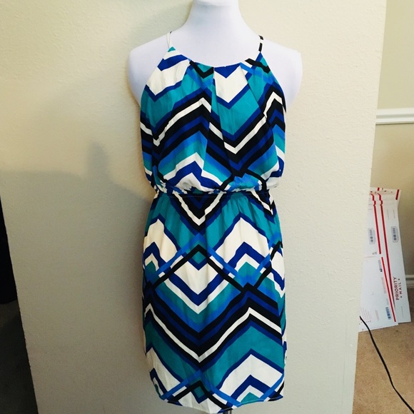 Francesca’s 🎀 Chevron Halter Dress - M - Picture 7 of 8